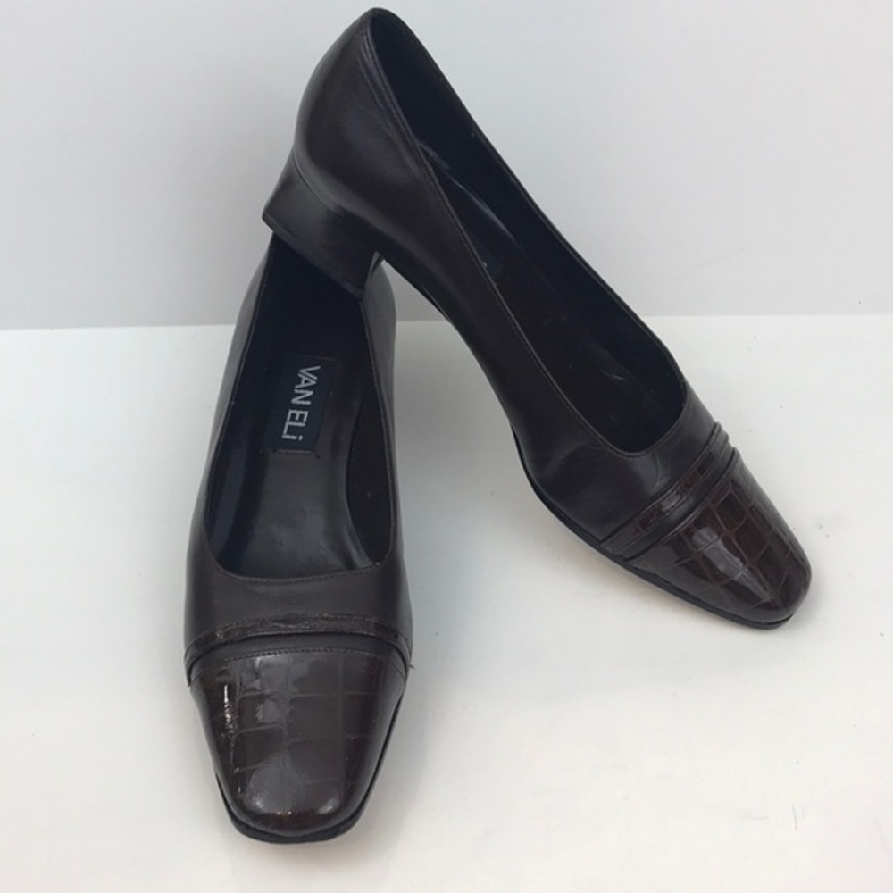 VAN ELI Brown Croc Low Heel Dress Shoe sz 8